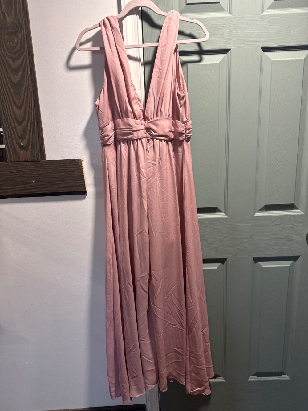 Gown - Picture 2 of 2